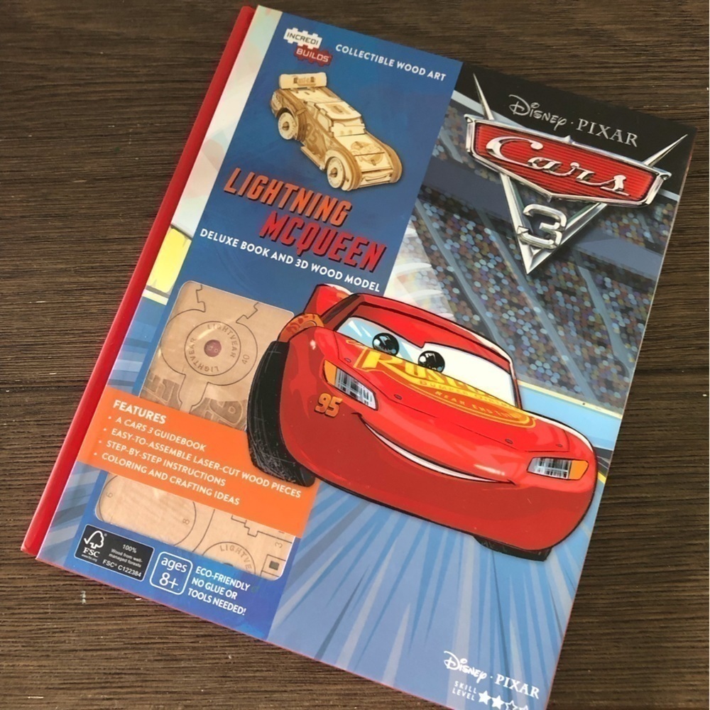 Incredi builds Disney: Cars 3: Lighting McQueen collectible wood art & book